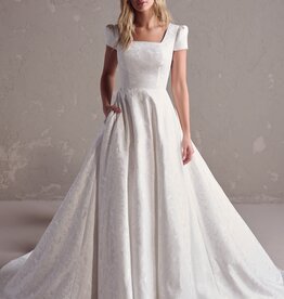 Curvy Chic Bridal - Shop Online ⚡️⚡️ Super cosy fleece lined