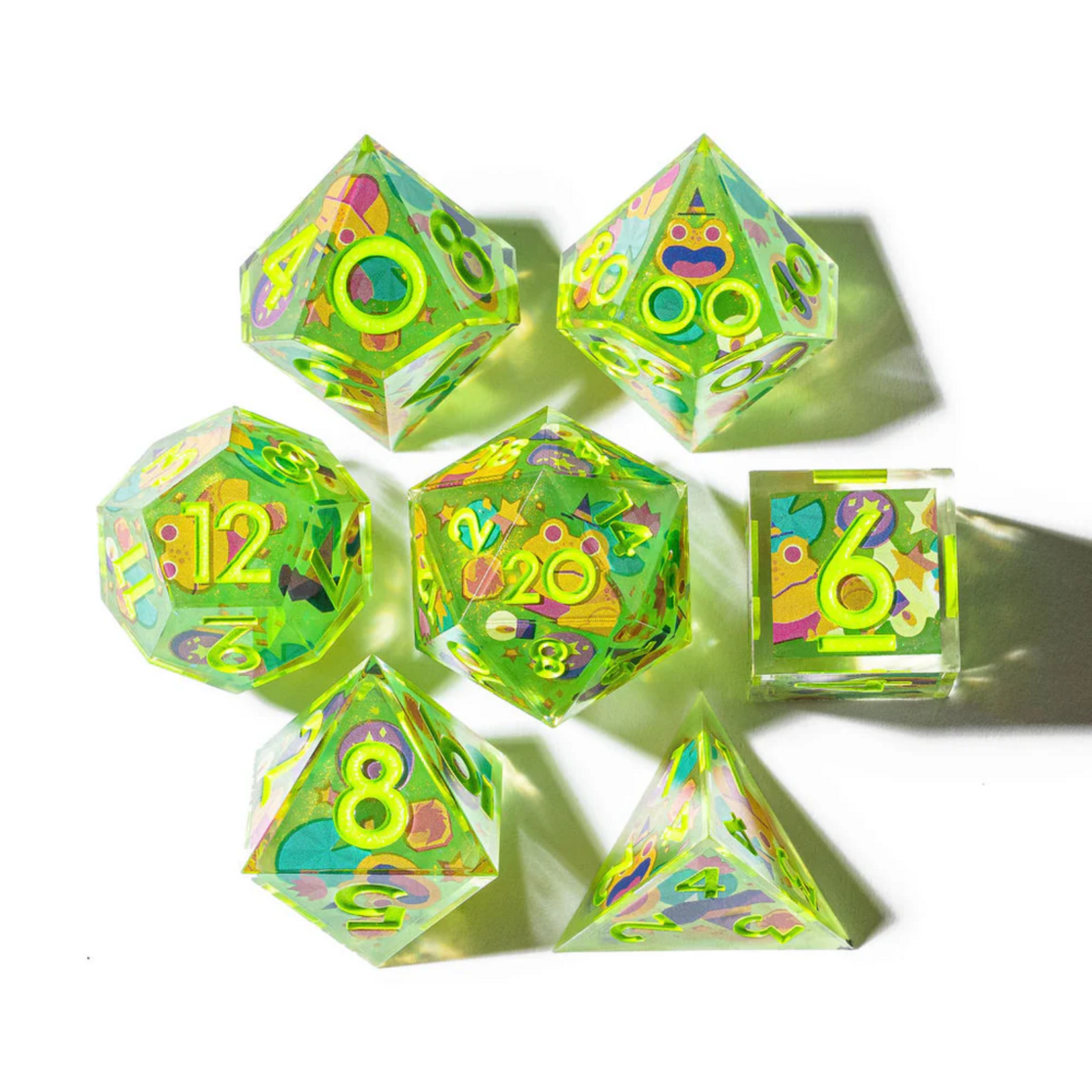 Dispel Dispel Clever Toad Translucent Green w/ Green Iconic Polyhedral 7 die set