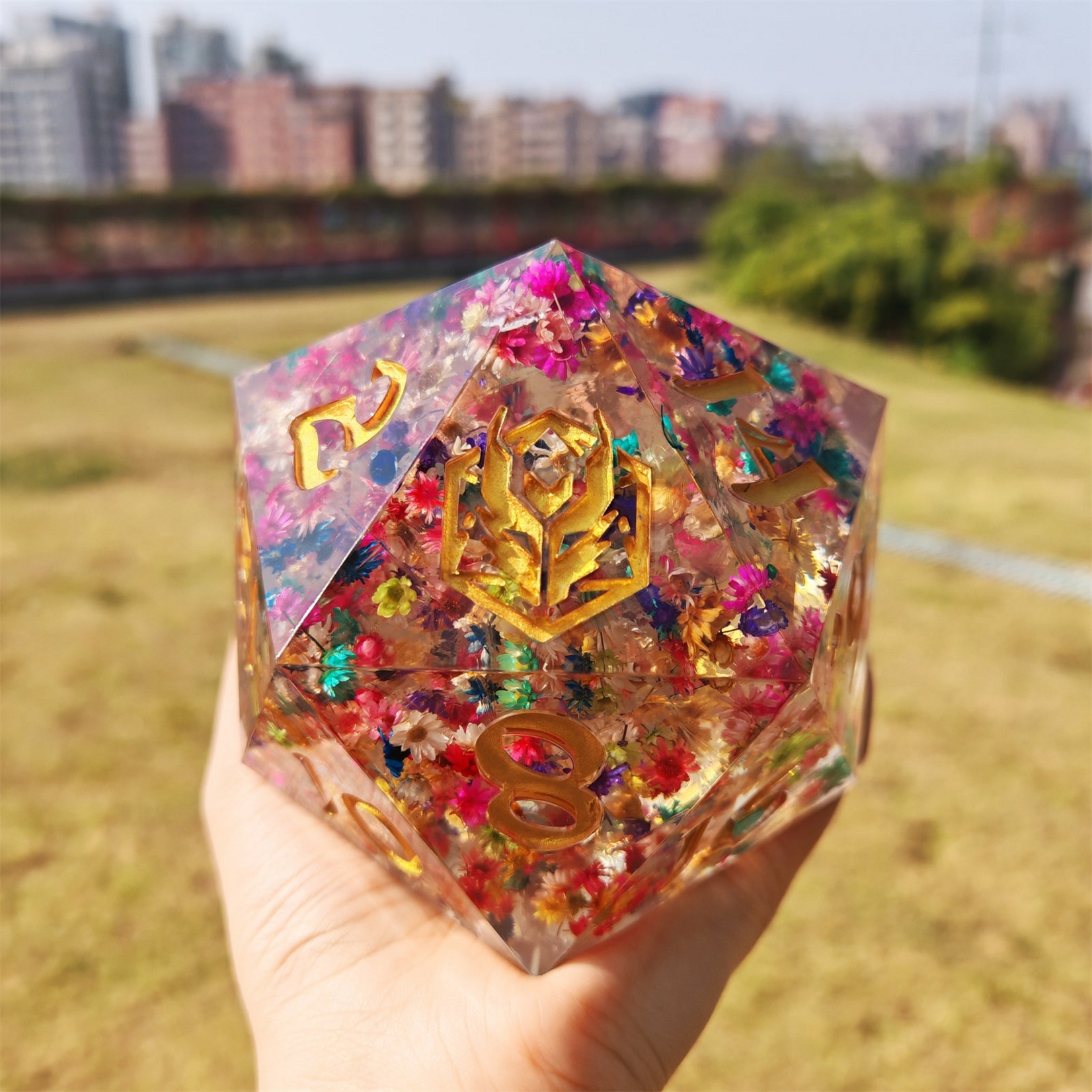 HYMGHO Hymgho 100mm Chonk D20 Essence of Spring Sharp Edge Resin