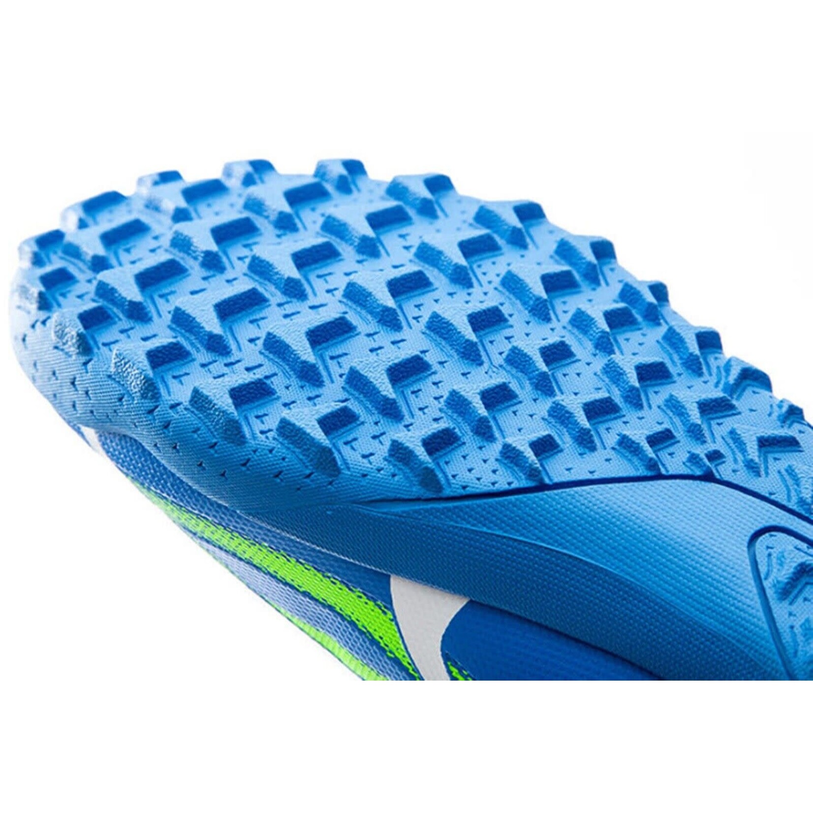 Puma PUMA CRAMPONS ULTRA PLAY IT JR