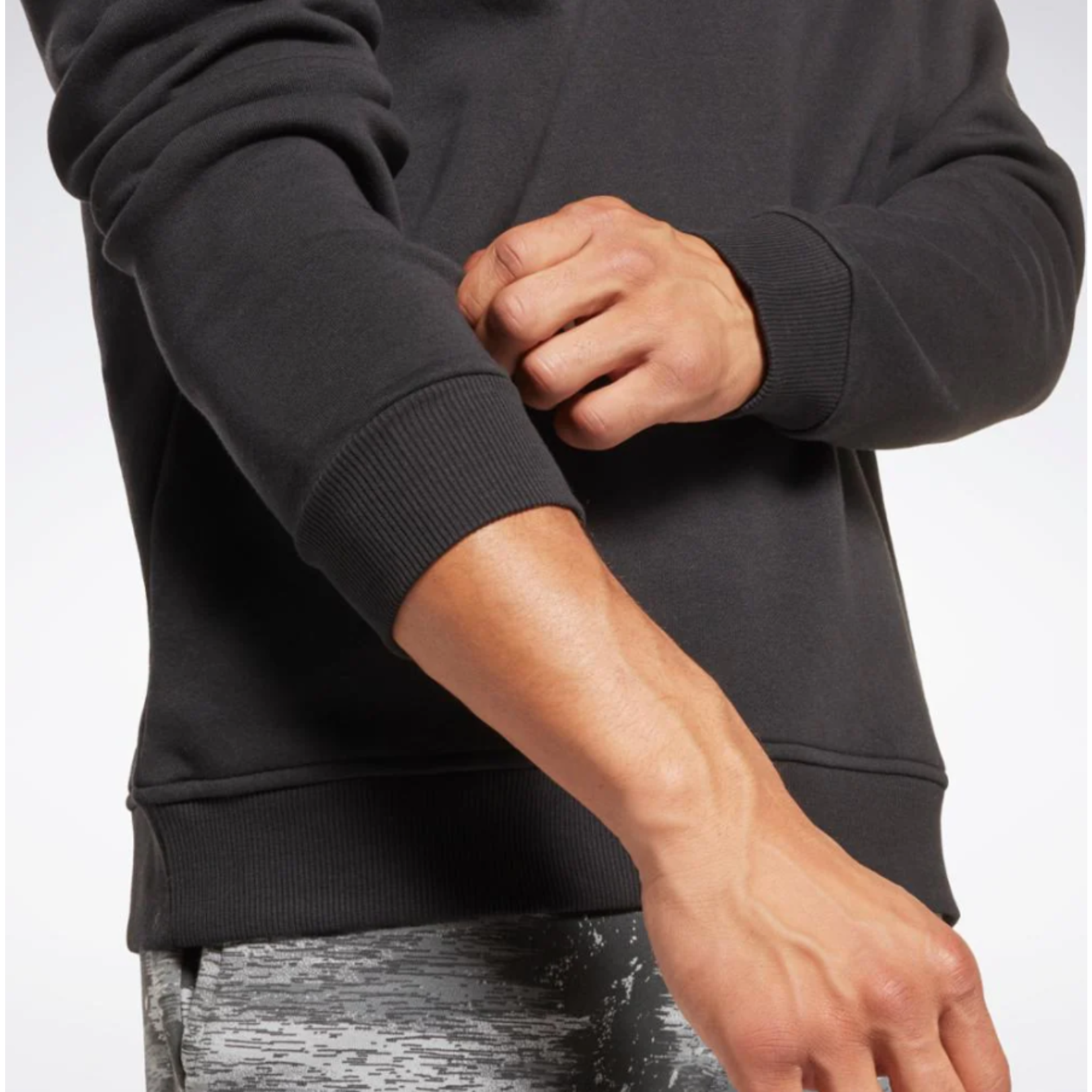 REEBOK IDENTITY FLEECE VECTOR CREW SWEATSHIRT