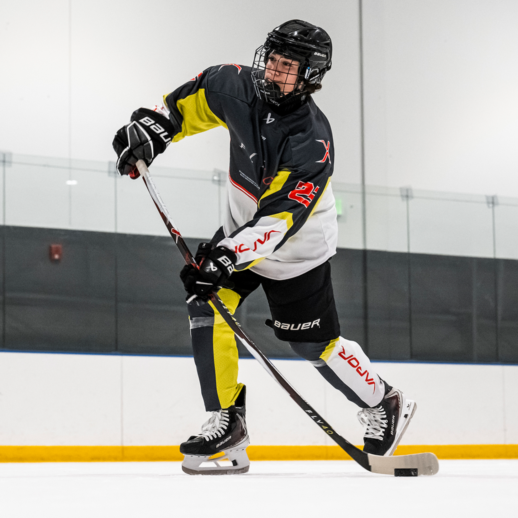 Bauer BAUER S25 BATON VAPOR FLY40 GRIP SR