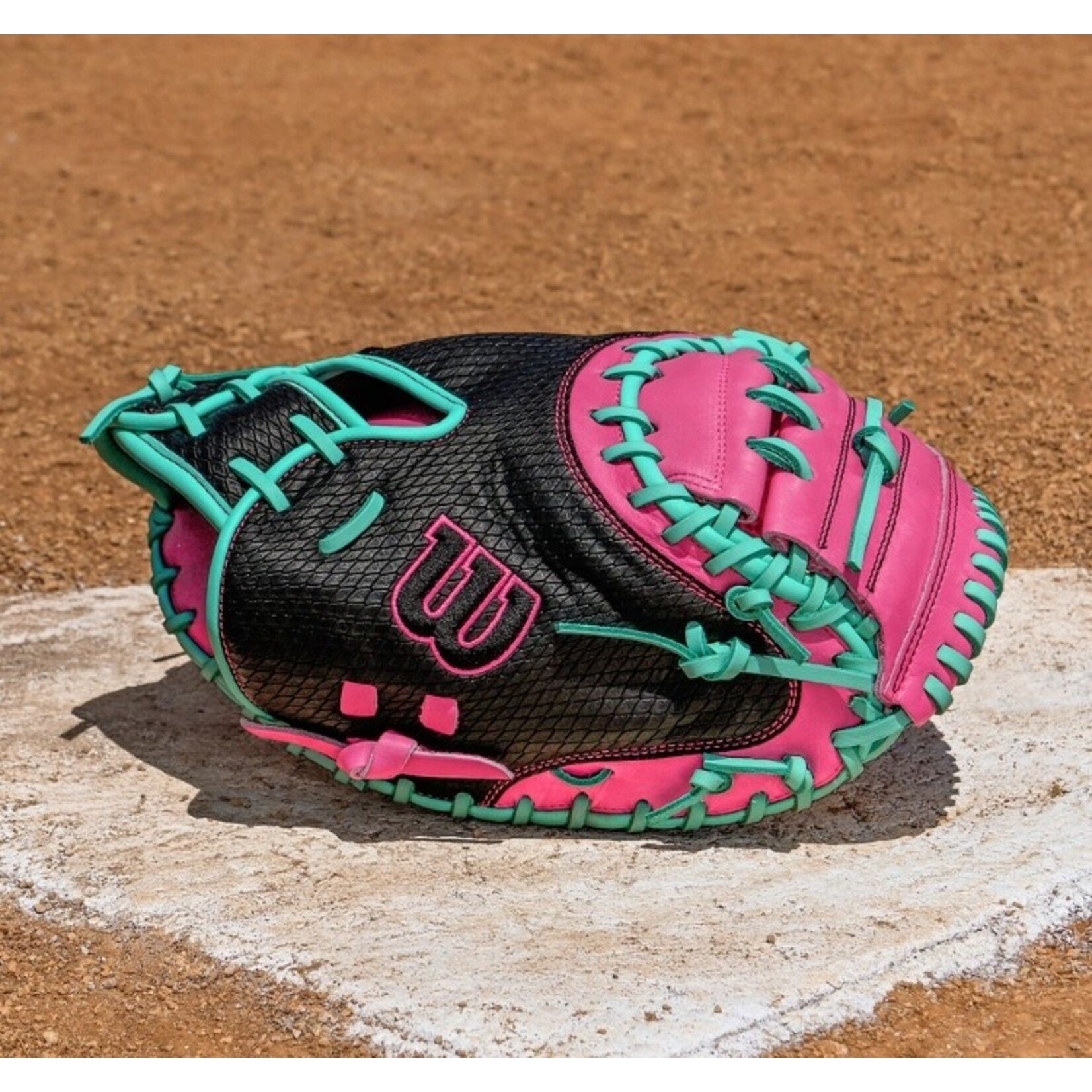 WILSON WILSON A1000™ CM33 w/SuperSnakeSkin™ (C ) RIGHT