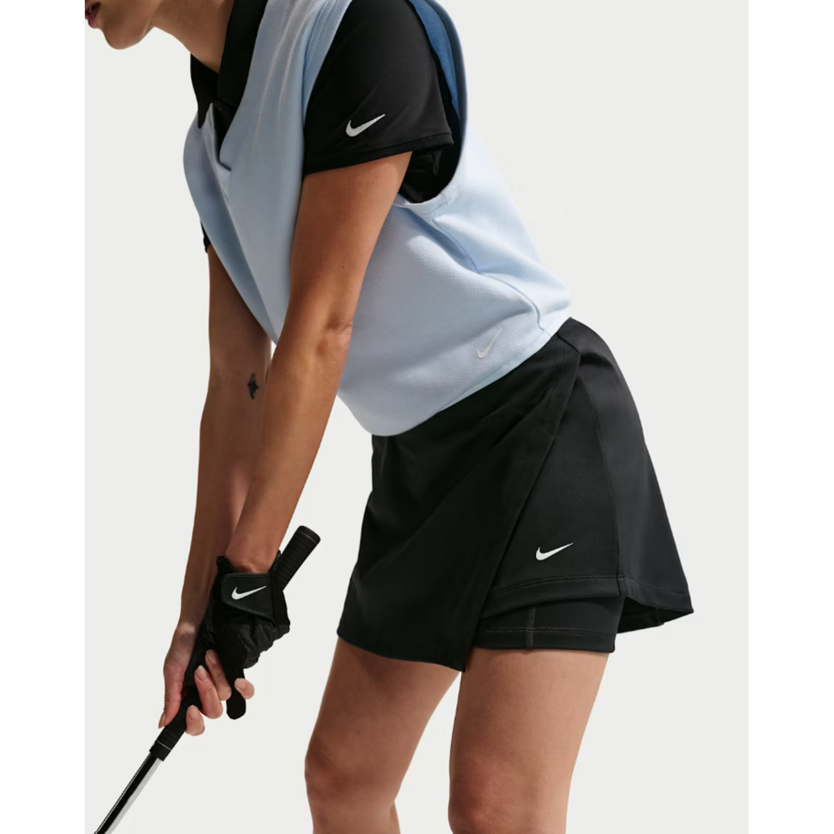NIKE TOUR WOMEN'S DRI-FIT MID-RISE FLOUNCY GOLF SKIRT