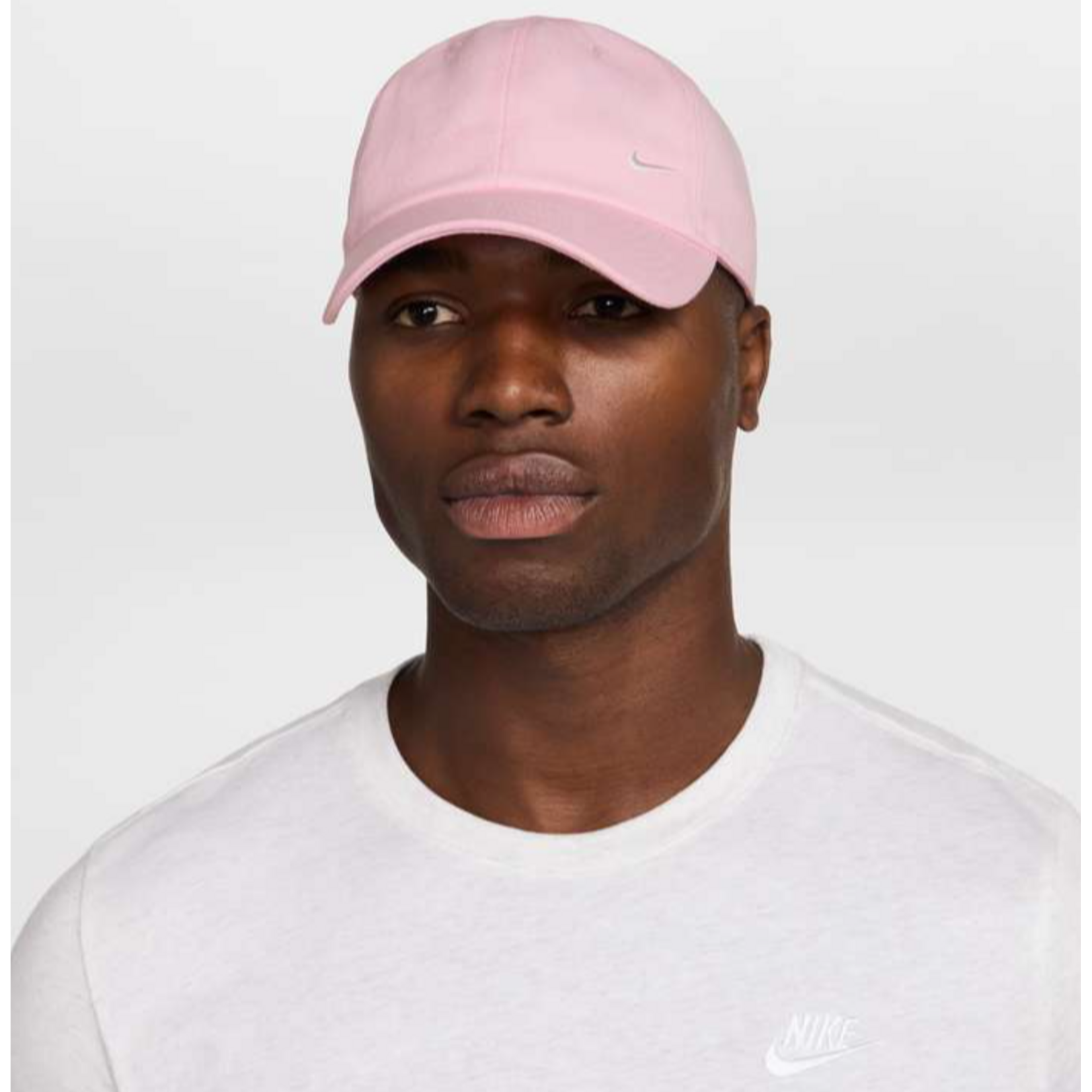 U NIKE CLUB CAP U CB SM SWSH L