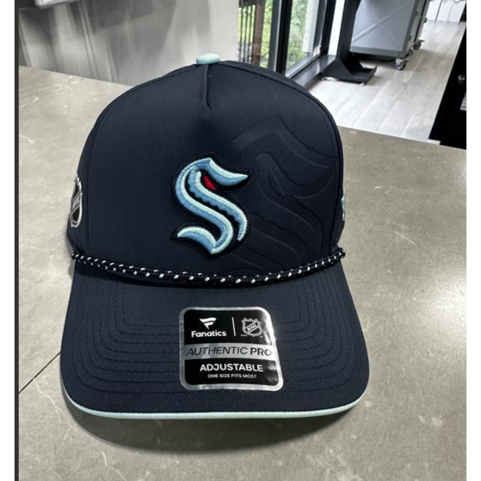 FANATICS DRAFT 1 STR ADJ A FRAME SNAPBACK SEATTLE KRAKEN 26