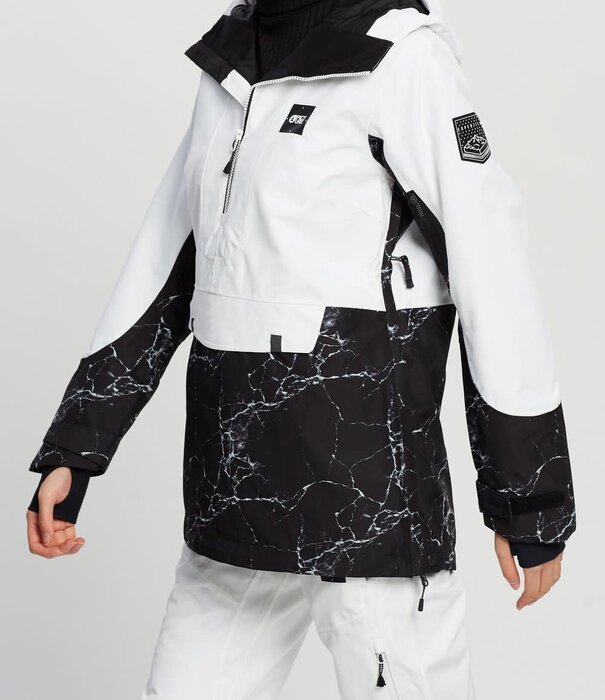 PICTURE TANYA MANTEAU