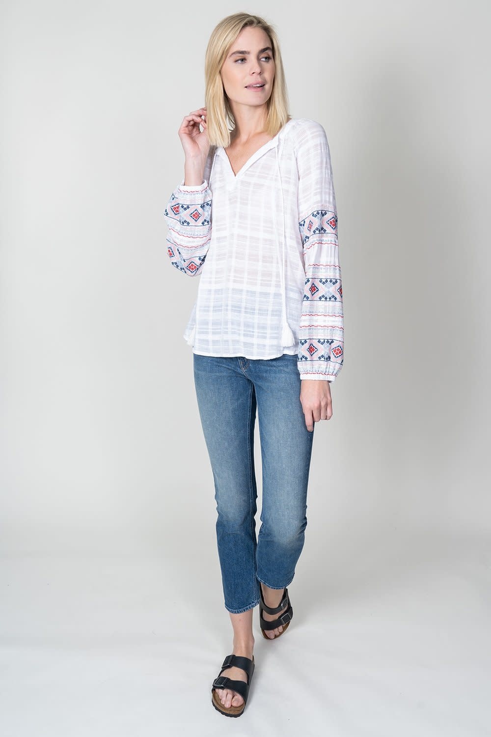 Dylan TALA EMBROIDERY TOP -