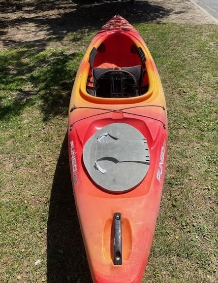 CONFLUENCE WATERSPORTS USED Pungo 125 Mango #3 2019