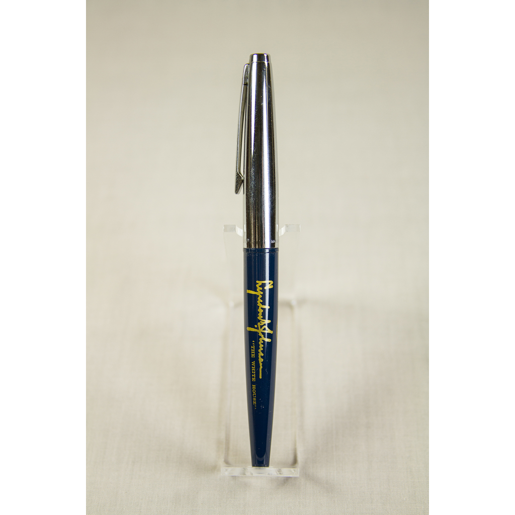 Vintage Ball Point Pen (Authentic Pre-Owned) – The Lady Bag