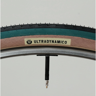 Ultradynamico Ultradynamico Cava Race Tire Green / Black 700 x 33.?? (622 - 33)