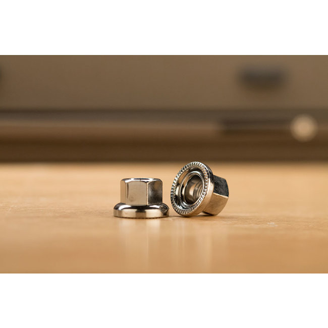 Axle Nut 9x1 with Floating Washer