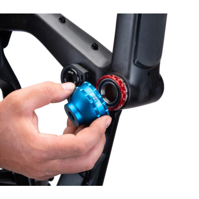 Park Tool BBT-69.4 Bottom Bracket Tool For External Type Bottom Brackets and External Spline Centrelock Rotor Lockrings (16-notch 44mm OD cups) For 3/8 Drive Ratchet