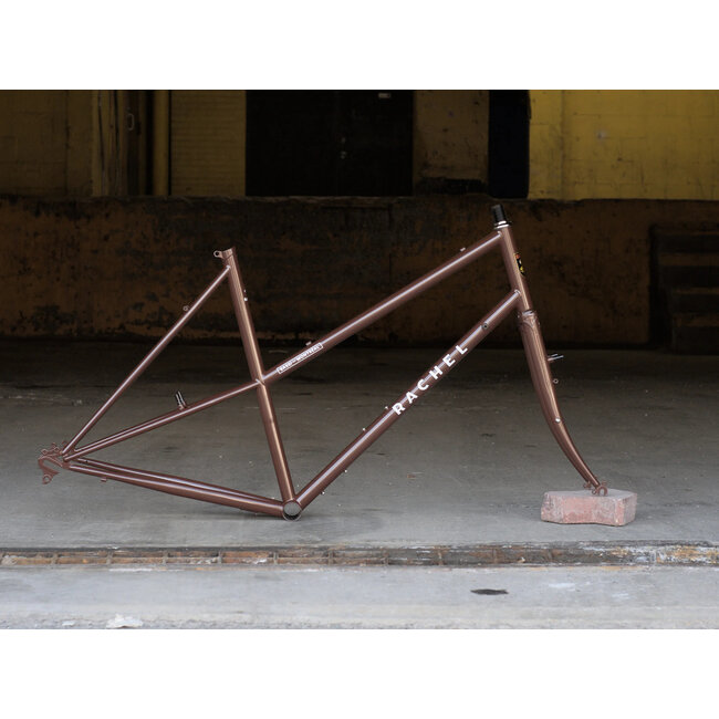 Bassi Rachel Frameset