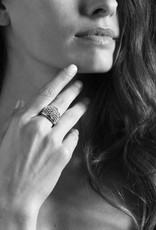 LAGOS Signature Caviar Domed Beaded Ring