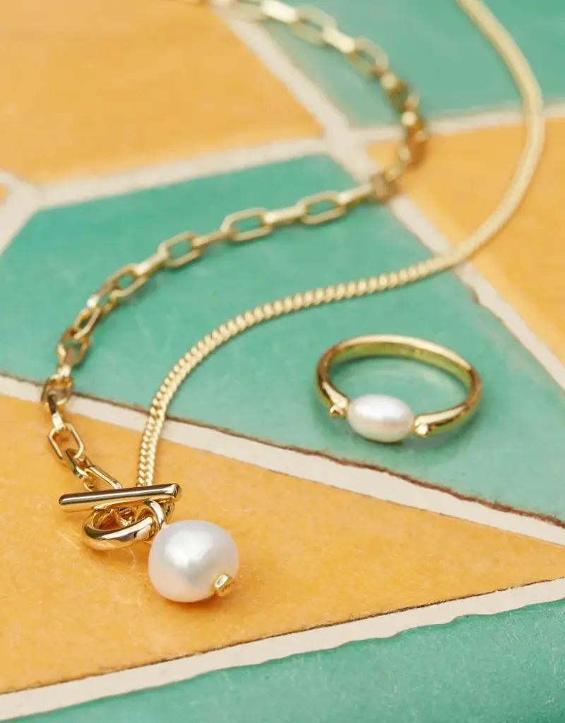 KENDRA SCOTT Leighton Pearl Chain Necklace