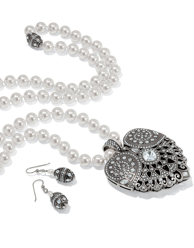 Mumtaz Pearl Long Necklace