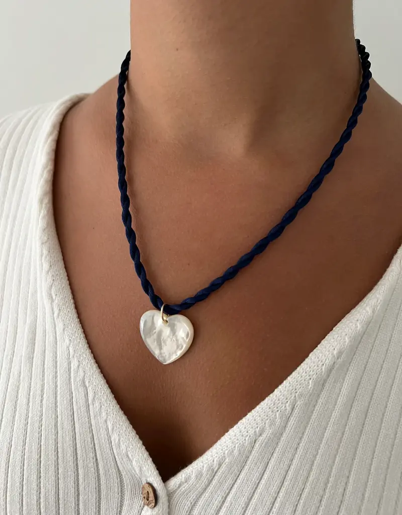 J.HOFFMAN'S Lucky Cord Flat Heart Necklace-Gold