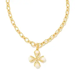 KENDRA SCOTT Everleigh Pearl Pendant Necklace