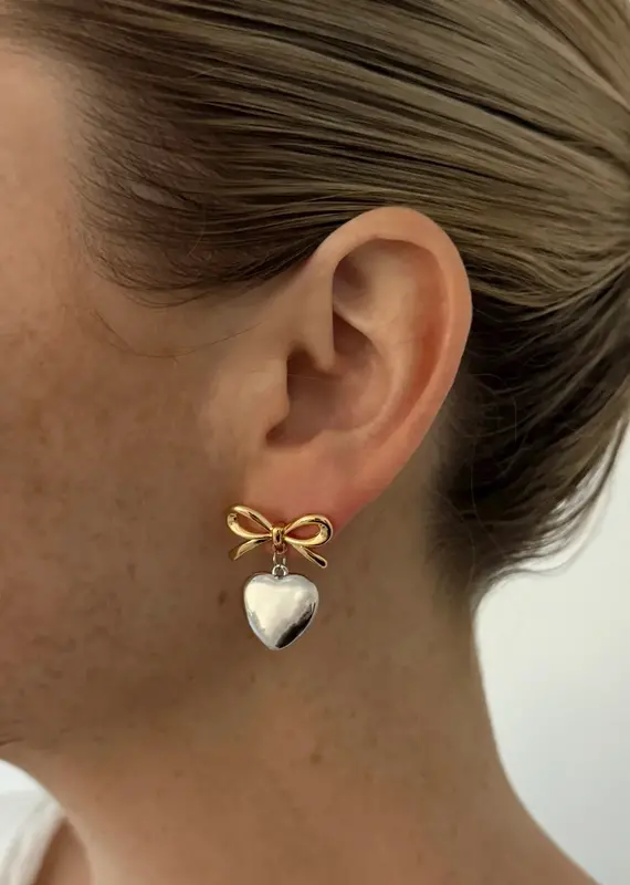J.HOFFMAN'S Two Toned Bow on a Heart Studs