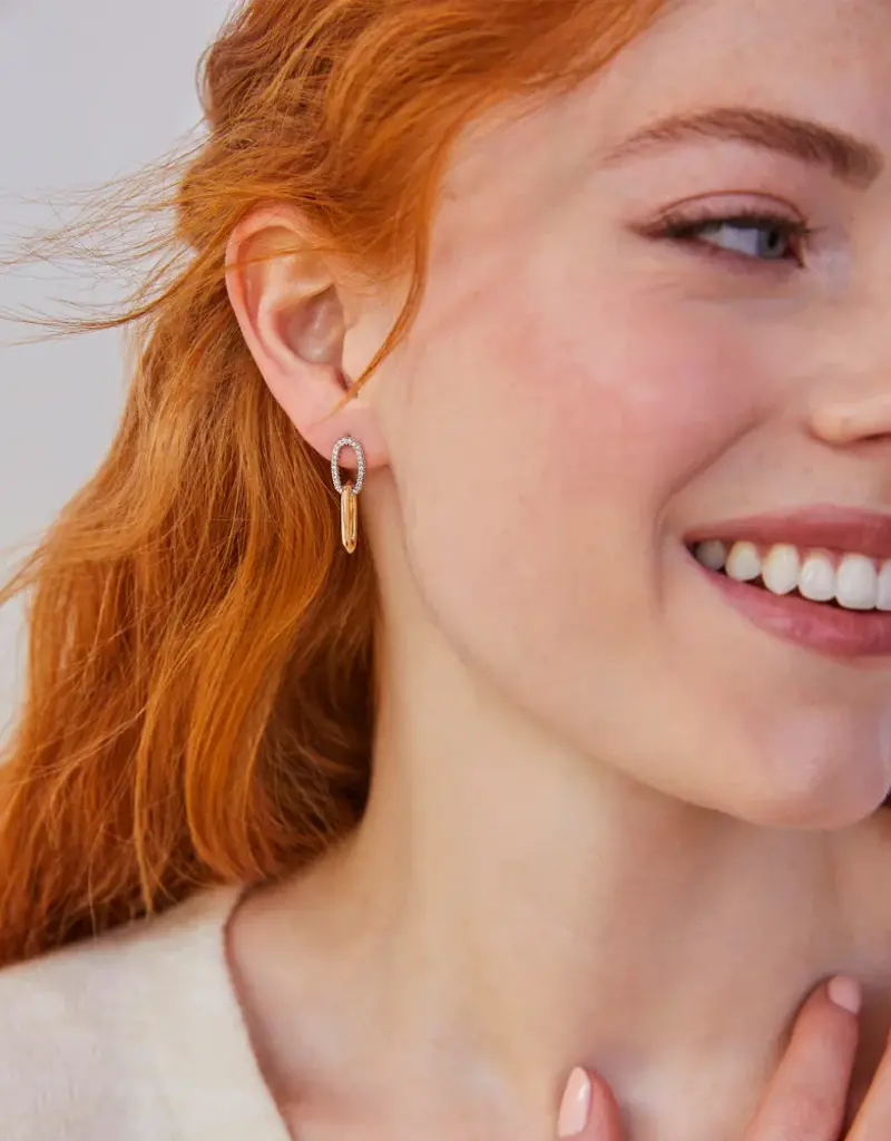 KENDRA SCOTT Elisa Interlocking Drop Earring in White Diamond