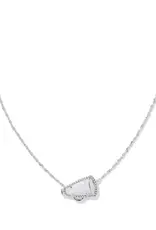 KENDRA SCOTT Cheer Short Pendant Necklace