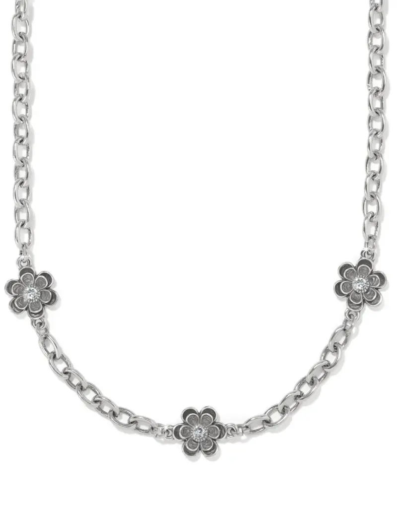 Metal Petal Short Necklace