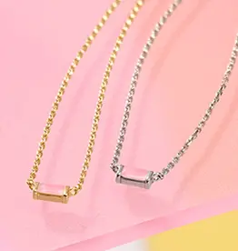 KENDRA SCOTT Juliette Pendant Necklace in Rose Quartz