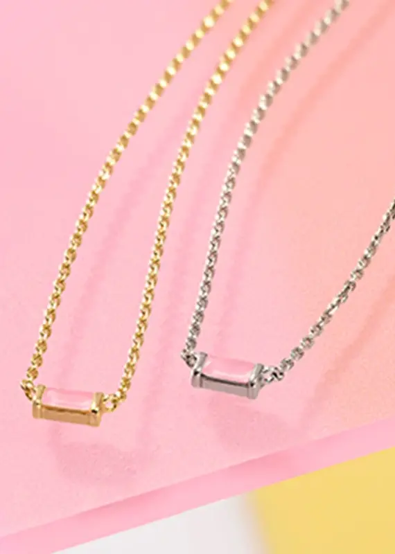 KENDRA SCOTT Juliette Pendant Necklace in Rose Quartz