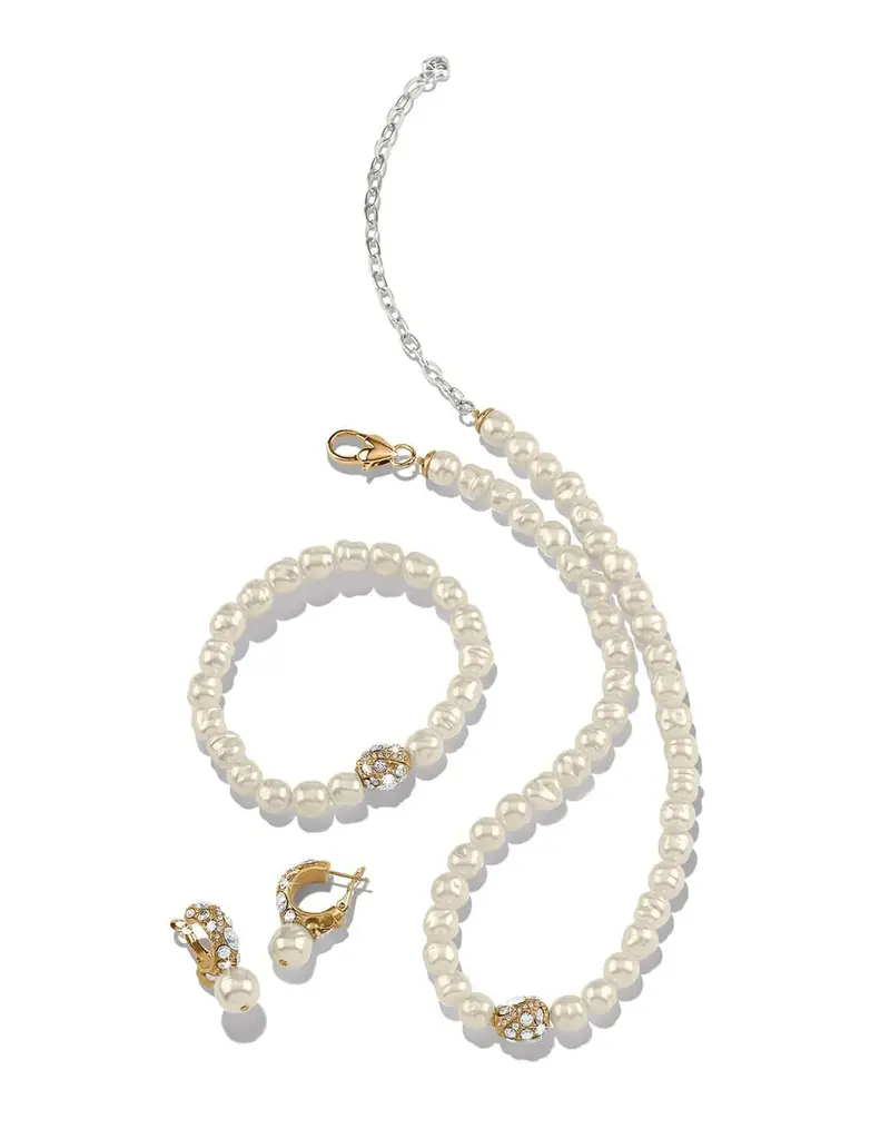 Trust Your Journey Pearl Necklace