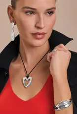 Cascade Open Heart Black Necklace