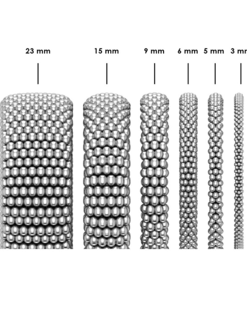 LAGOS Signature Caviar Triple Diamond Station Caviar Bracelet | 6mm