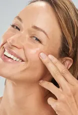 J.HOFFMAN'S Flat Out Firm Hyaluronic Firming Serum