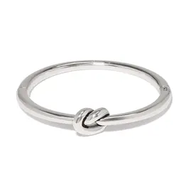 Interlok Single Knot Hinged Bangle in Silver