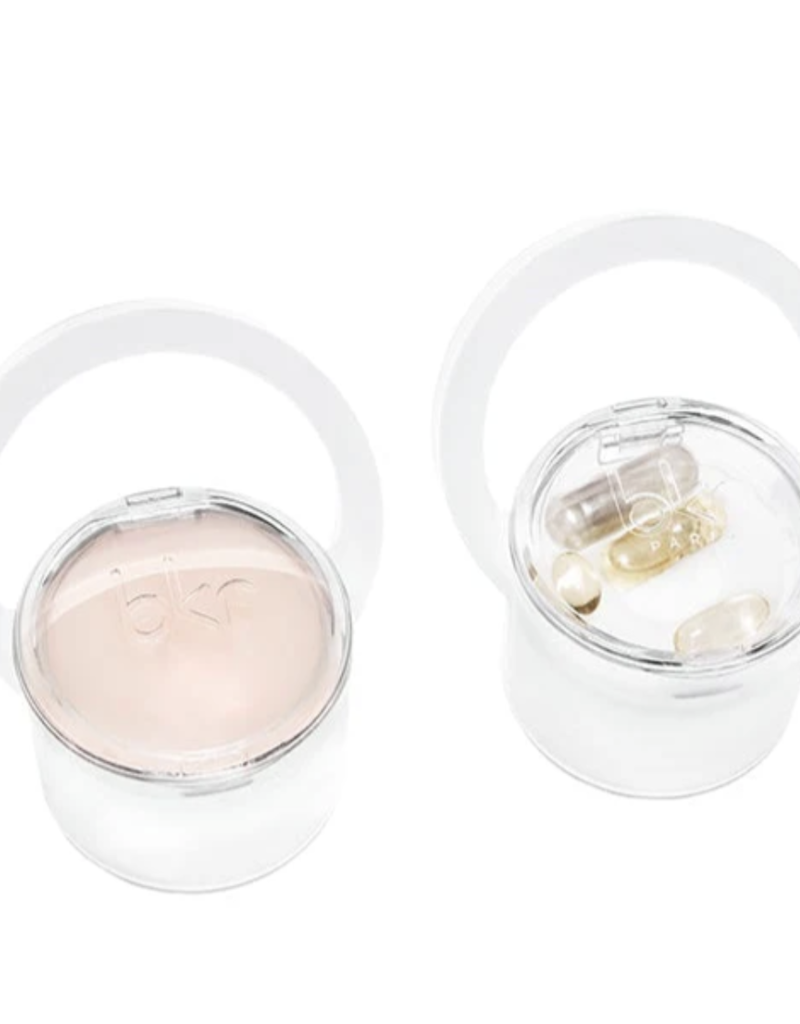 J.HOFFMAN'S Kiss Compact Cap