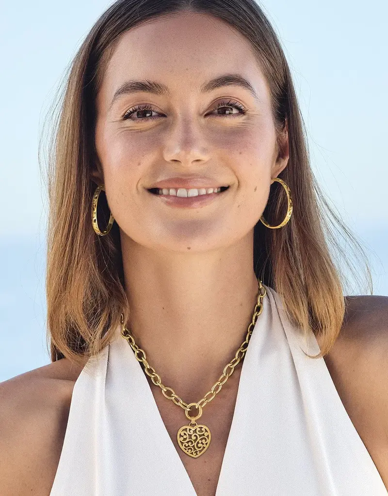 Contempo Medallion Heart Necklace in Gold