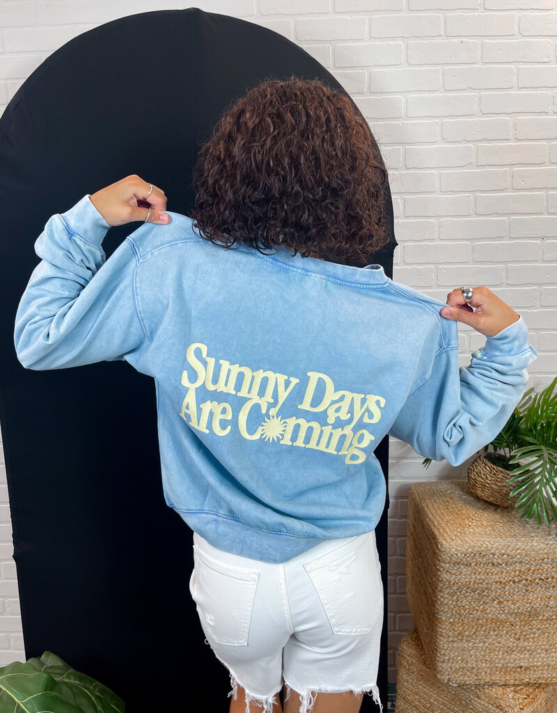 J.HOFFMAN'S Sunny Days Ae Coming Henley Sweatshirt