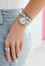 Pretty Tough Bold Heart Ring in Gold