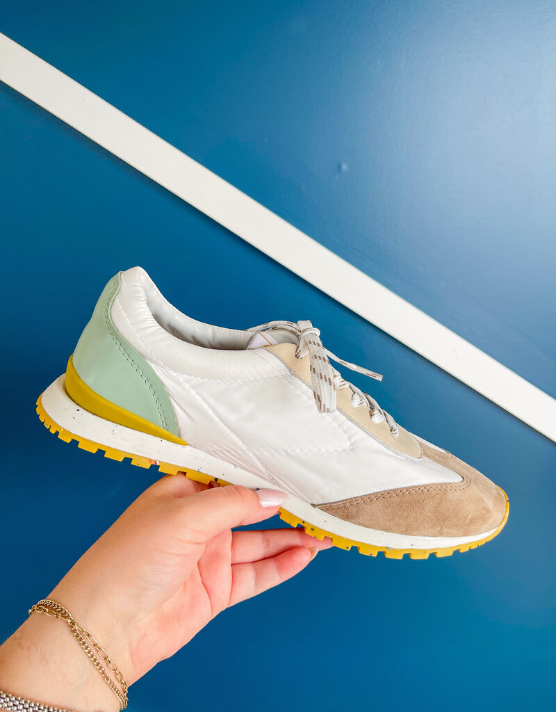 VANELI Fifi Sneaker-camel suede