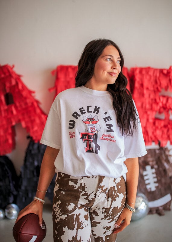 J.HOFFMAN'S - LICENSE **j.hoffman's exclusive design** Fearless Champion Tee