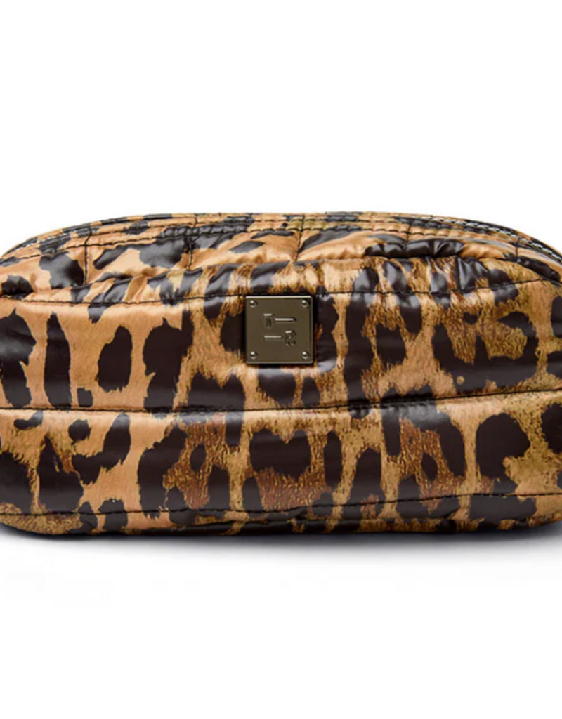 THINK ROYLN Touch Up Carry All Essentials- Leopard
