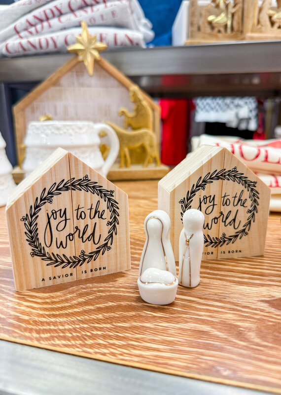 J.HOFFMAN'S Ceramic Figurines Pine Wood Box- Holy Family