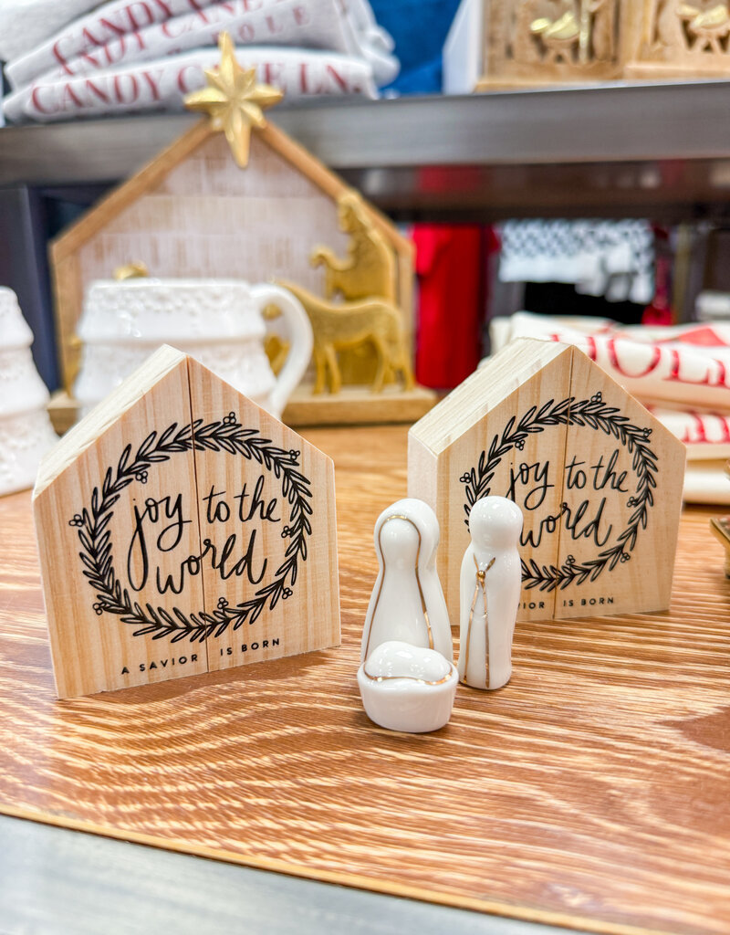 J.HOFFMAN'S Ceramic Figurines Pine Wood Box- Holy Family