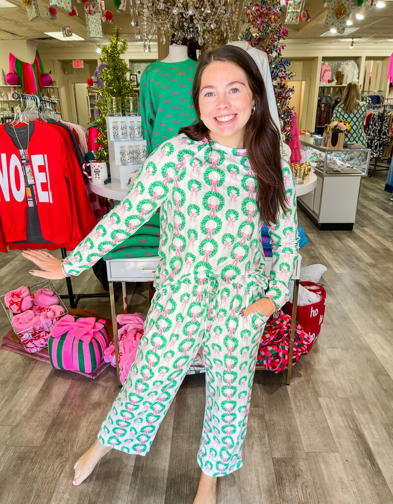 J.HOFFMAN'S Rosy Wreaths PJ Set