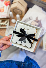 J.HOFFMAN'S Ceramic Napkin Tray + Napkins- Bow Tree