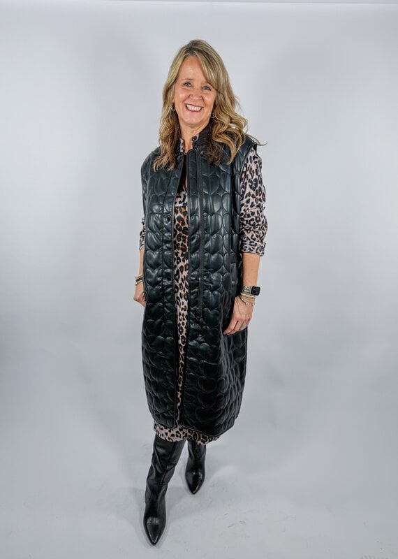 J.HOFFMAN'S Merrin Vest- Black