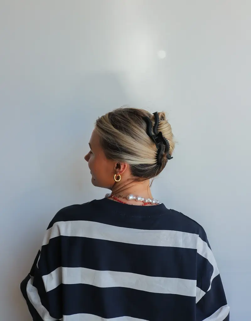 J.HOFFMAN'S Wavy Hold Everything Claw Clip