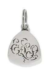 Estelle Amulet in Scarlet