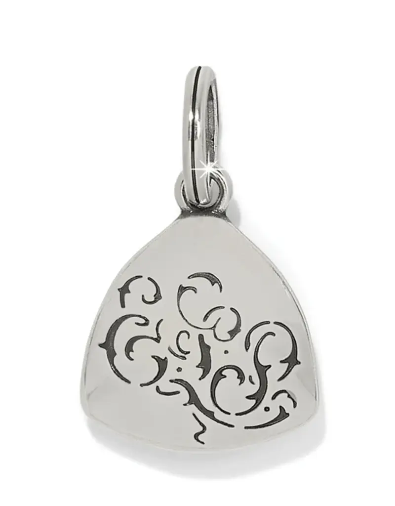 Estelle Amulet in Scarlet