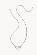 KENDRA SCOTT Ari Heart Statement Necklace